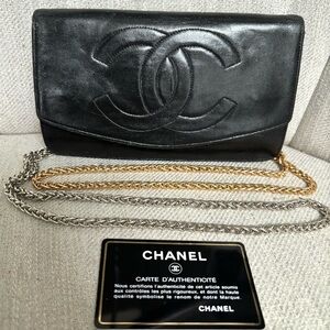 CHA-NEL Timeless Black Lambskin Leather Wallet on Chain w/ auth card
